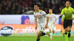 Napoli, Lozano positivo al covid: il giocatore è asintomatico e in isolamento