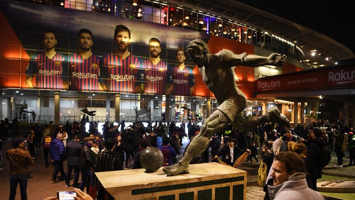 BARCELONA, SPAIN - JANUARY 20: The Laszlo Kubala Stecz statue is seen outside the stadium prior to the La Liga match between FC Barcelona and CD Leganes at Camp Nou on January 20, 2019 in Barcelona, Spain. (Photo by David Ramos/Getty Images) BARCELONA, SPAIN - JANUARY 20: The Laszlo Kubala Stecz statue is seen outside the stadium prior to the La Liga match between FC Barcelona and CD Leganes at Camp Nou on January 20, 2019 in Barcelona, Spain. (Photo by David Ramos/Getty Images)