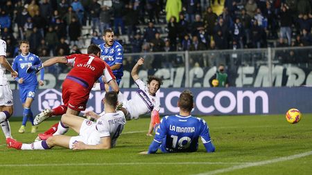 EMPOLI, ITALY - NOVEMBER 27: Filippo Bandinelli of Empoli FC scores a goal during the Serie A match between Empoli FC and ACF Fiorentina at Stadio Carlo Castellani on November 27, 2021 in Empoli, Italy. (Photo by Gabriele Maltinti/Getty Images) EMPOLI, ITALY - NOVEMBER 27: Filippo Bandinelli of Empoli FC scores a goal during the Serie A match between Empoli FC and ACF Fiorentina at Stadio Carlo Castellani on November 27, 2021 in Empoli, Italy. (Photo by Gabriele Maltinti/Getty Images)