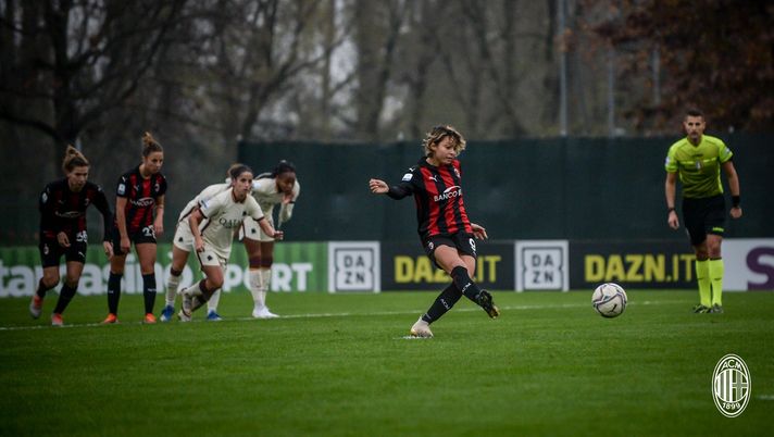 Valentina Giacinti, attaccante del AC Milan Femminile (acmilan.com) Valentina Giacinti, attaccante del AC Milan Femminile (acmilan.com)