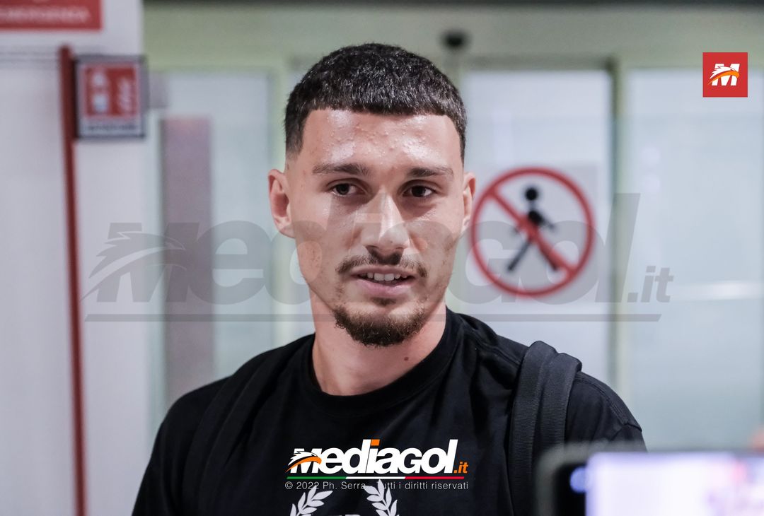 FOTO PALERMO, Davide Bettella atterra al ‘Falcone e Borsellino’ (Gallery) - immagine 18