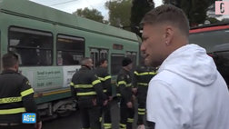 VIDEO Lazio, Immobile dopo l’incidente contro un tram: “È passato con il rosso”