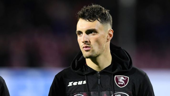 SALERNO, ITALY - APRIL 02: Nadir Zortea of US Salernitana during the Serie A match between US Salernitana and Torino FC at Stadio Arechi on April 02, 2022 in Salerno, Italy. (Photo by Francesco Pecoraro/Getty Images) Sassuolo, accordo raggiunto per Zortea: arriva in prestito dall’Atalanta - immagine 1