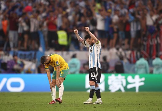 (Photo by Robert Cianflone/Getty Images for Football Australia) Messi, mille e una notte (con brivido)- immagine 2