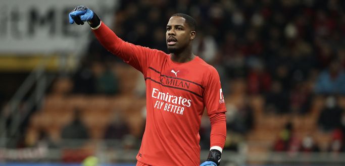 Mike Maignan (portiere AC Milan) qui durante Milan-Empoli 1-0 (Serie A 2021-2022) | News (Getty Images) Maignan AC Milan Milan-Empoli 1-0 Serie A 2021-2022