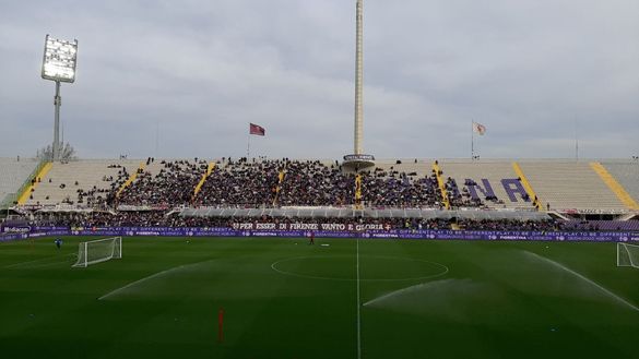 Entusiasmo e cori al Franchi. Odriozola in gruppo, Jack assente Entusiasmo e cori al Franchi. Odriozola in gruppo, Jack assente