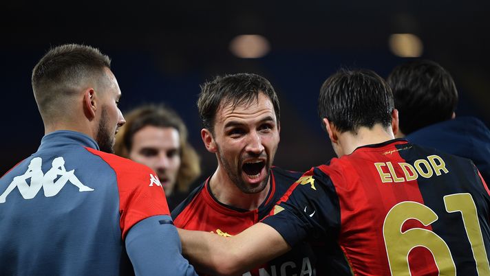 GENOA, ITALY - FEBRUARY 20: Milan Badelj of Genoa CFC celebrates after scoring the second goal of his team during the Serie A match between Genoa CFC and Hellas Verona FC at Stadio Luigi Ferraris on February 20, 2021 in Genoa, Italy. (Photo by Valerio Pennicino/Getty Images) GENOA, ITALY - FEBRUARY 20: Milan Badelj of Genoa CFC celebrates after scoring the second goal of his team during the Serie A match between Genoa CFC and Hellas Verona FC at Stadio Luigi Ferraris on February 20, 2021 in Genoa, Italy. (Photo by Valerio Pennicino/Getty Images)