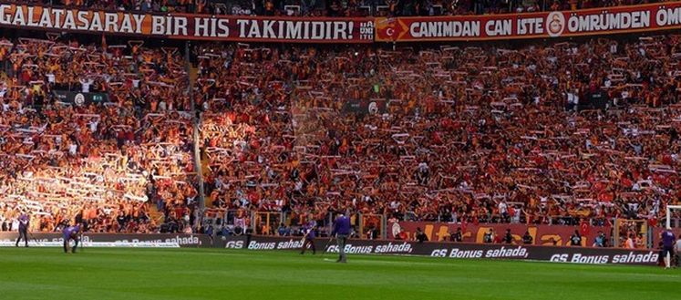 Derby da titolo a Istanbul: 50mila posti allo stadio, i tifosi Galatasaray chiedono 400mila biglietti!- immagine 2