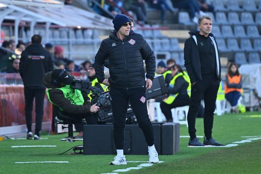 (Photo by Marco M. Mantovani/Getty Images) Cremonese, Ballardini: “Sconfitta che pesa molto, dovevamo avere altro ritmo”- immagine 2
