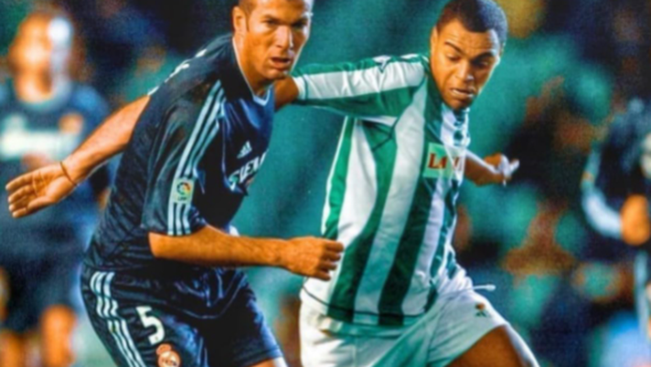 Torna in campo a 44 anni: a 12 anni dall’addio ecco Denilson nella “peggiore squadra del mondo” Torna in campo a 44 anni: a 12 anni dall’addio ecco Denilson nella “peggiore squadra del mondo” - immagine 1