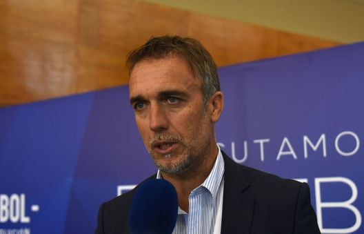 Notizie Juve, Batistuta ospite a ballando con le stelle. Notizie Juve, Batistuta ospite a ballando con le stelle.
