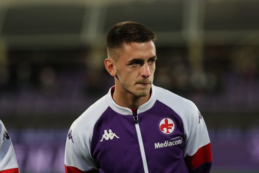 GERMOGLI PH: 15 DICEMBRE 2021 FIRENZE STADIO ARTEMIO FRANCHI PARTITA COPPA ITALIA 2021 2022 FIORENTINA VS BENEVENTO ALEKSA TERZIC © FOTOCRONACHE GERMOGLI GERMOGLI PH: 15 DICEMBRE 2021 FIRENZE STADIO ARTEMIO FRANCHI PARTITA COPPA ITALIA 2021 2022 FIORENTINA VS BENEVENTO ALEKSA TERZIC © FOTOCRONACHE GERMOGLI