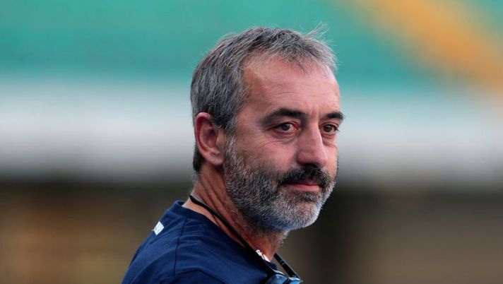 VERONA, ITALY - SEPTEMBER 04: Marco Giampaolo, Head Coach of UC Sampdoria looks on prior to the Serie A match between Hellas Verona and UC Sampdoria at Stadio Marcantonio Bentegodi on September 04, 2022 in Verona, Italy. (Photo by Emilio Andreoli/Getty Images) Giampaolo: “Quello è il vero ruolo di Sabiri, non è stato brillante per un motivo” - immagine 1