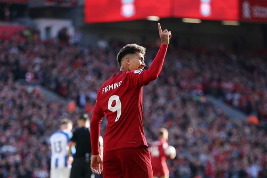 Liverpool-Arsenal, Robertson accusa: “Il guardalinee mi ha colpito”- immagine 2