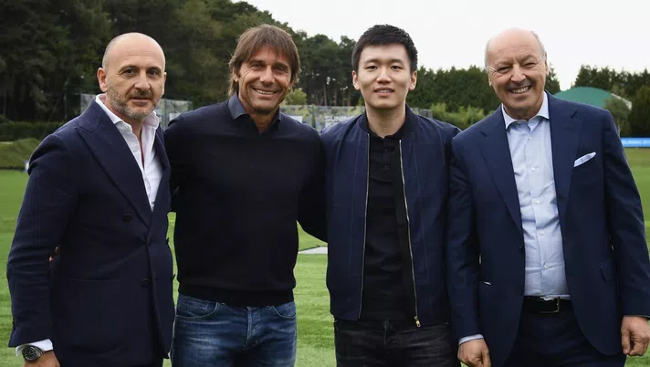 Piero Ausilio (direttore sportivo Inter), Antonio Conte (allenatore Inter), Steven Zhang (Presidente Inter) e Giuseppe Marotta (amministratore delegato Inter) | Serie A News (Getty Images)