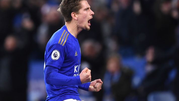 LEICESTER, ENGLAND - JANUARY 11: Dennis Praet of Leicester City celebrates after scoring his team's first goal during the Premier League match between Leicester City and Southampton FC at The King Power Stadium on January 11, 2020 in Leicester, United Kingdom. (Photo by Laurence Griffiths/Getty Images) LEICESTER, ENGLAND - JANUARY 11: Dennis Praet of Leicester City celebrates after scoring his team's first goal during the Premier League match between Leicester City and Southampton FC at The King Power Stadium on January 11, 2020 in Leicester, United Kingdom. (Photo by Laurence Griffiths/Getty Images)