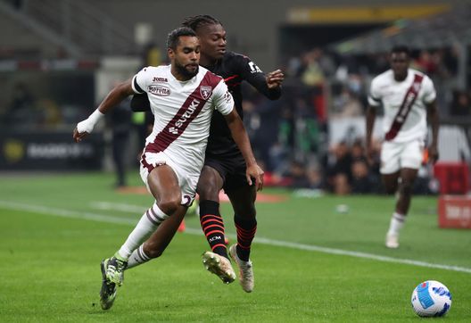 (Photo by Marco Luzzani/Getty Images) Milan, basta un guizzo di Giroud per “matare” il Toro- immagine 3