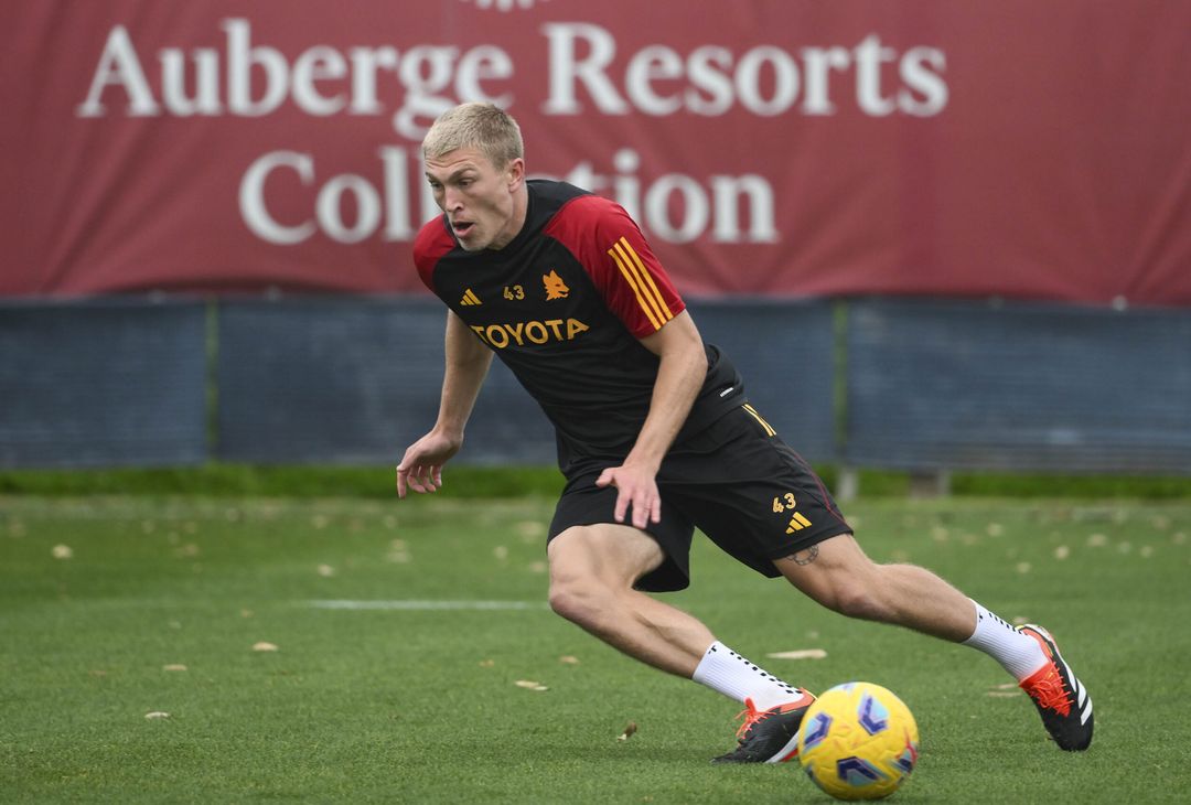 Il ritorno a Trigoria dopo il Feyenoord: scarico per chi ha giocato – FOTOGALLERY - immagine 6