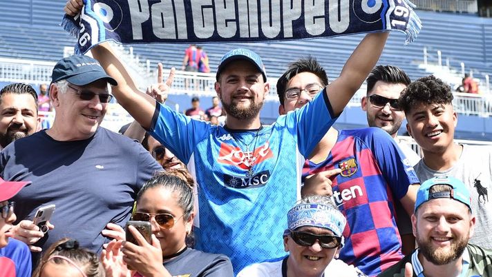 ANN ARBOR, MI - AUGUST 10: during the 2019 International Champions Cup match between FC Barcelona v SSC Napoli at Michigan Stadium on August 10, 2019 in Ann Arbor, Michigan. (Photo by SSC NAPOLI/SSC NAPOLI via Getty Images) ANN ARBOR, MI - AUGUST 10: during the 2019 International Champions Cup match between FC Barcelona v SSC Napoli at Michigan Stadium on August 10, 2019 in Ann Arbor, Michigan. (Photo by SSC NAPOLI/SSC NAPOLI via Getty Images)