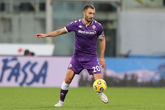 FLORENCE, ITALY - JANUARY 03: German Pezzella of ACF Fiorentina in action during the Serie A match between ACF Fiorentina and Bologna FC at Stadio Artemio Franchi on January 3, 2021 in Florence, Italy. (Photo by Gabriele Maltinti/Getty Images) FLORENCE, ITALY - JANUARY 03: German Pezzella of ACF Fiorentina in action during the Serie A match between ACF Fiorentina and Bologna FC at Stadio Artemio Franchi on January 3, 2021 in Florence, Italy. (Photo by Gabriele Maltinti/Getty Images)