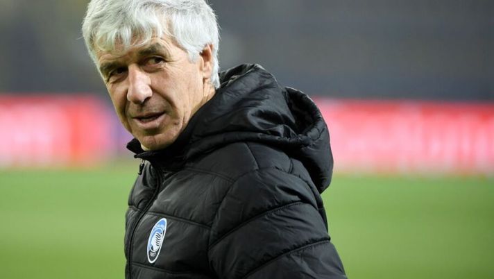 Atalanta's Italian head coach Gian Piero Gasperini leads a training session of his team at the Metallist stadium in Kharkiv on December 10, 2019 on the eve of the UEFA Champions League group C football match between FC Shakhtar Donetsk and Atalanta BC. (Photo by Sergei SUPINSKY / AFP) (Photo by SERGEI SUPINSKY/AFP via Getty Images) Lammers in uscita ma Gasp non dà ancora l’ok. E l’Atalanta fa un’altra cessione - immagine 1