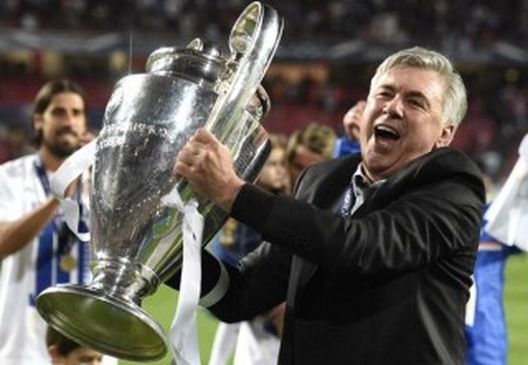 Carlo Ancelotti (fonte foto: www.goal.com) Carlo Ancelotti (fonte foto: www.goal.com)