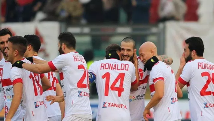 Abbonamenti ElevenSports congelati, il comunicato