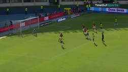 VIDEO / Brasile, Neymar torna al gol e lo fa in grande stile: dribbling di suola e rete