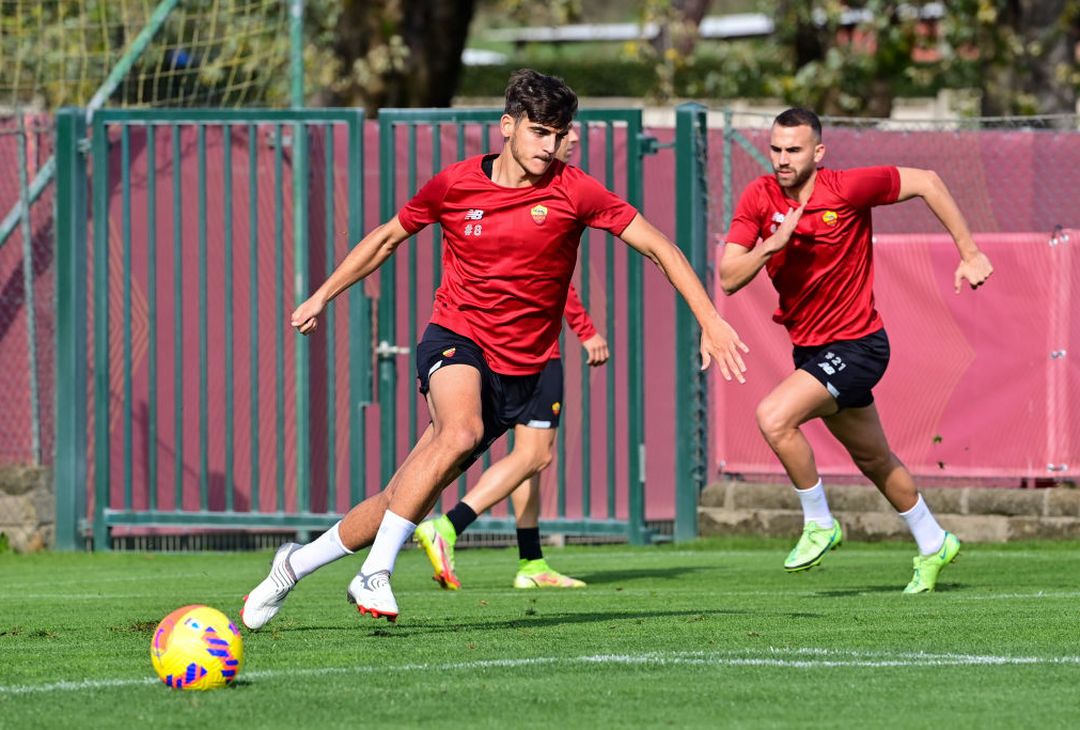 Trigoria, continua la preparazione in vista di Genoa-Roma – FOTO GALLERY - immagine 15
