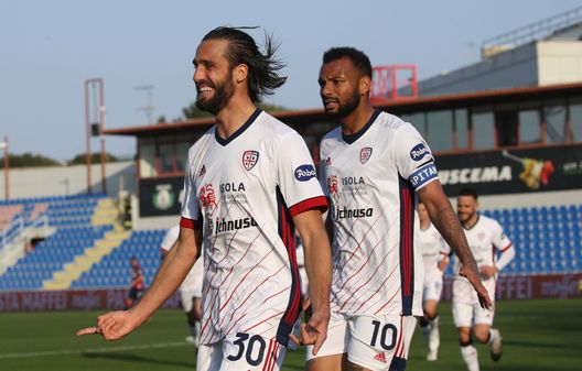 Cagliari Pavoletti (getty images) Cagliari Pavoletti (getty images)