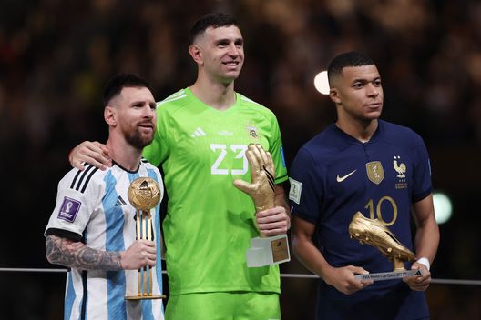 Getty Images Martinez: “Messi fischiato al Psg? Venga all’Aston Villa. Gli preparo l’asado e…” - immagine 1