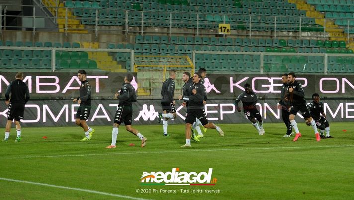 Palermo, rosanero da oggi in ritiro a Ragusa: in tre salteranno il derby contro il Catania  Palermo, rosanero da oggi in ritiro a Ragusa: in tre salteranno il derby contro il Catania