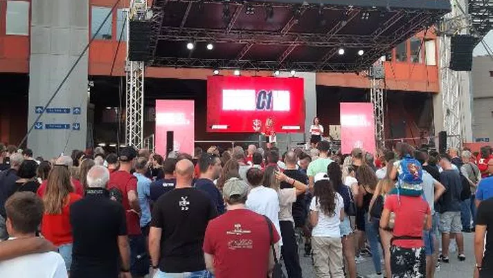 Triestina, ritorna l’entusiasmo: tremila tifosi salutano la squadra - immagine 1