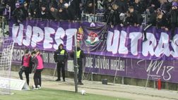 Derby di Budapest, vince l’Ujpest: le bandiere della Grande Ungheria alla faccia dell’Uefa…