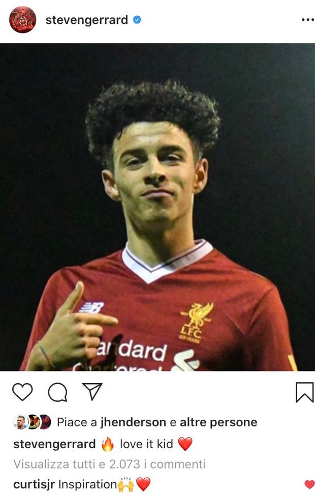 Curtis Jones segna nel derby e Gerrard approva Curtis Jones segna nel derby e Gerrard approva