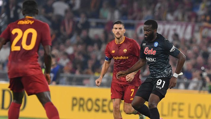 ROME, ITALY - OCTOBER 23: Tanguy Ndombele of Napoli during the Serie A match between AS Roma and SSC Napoli at Stadio Olimpico on October 23, 2022 in Rome, Italy. (Photo by SSC NAPOLI/SSC NAPOLI via Getty Images) roma napoli
