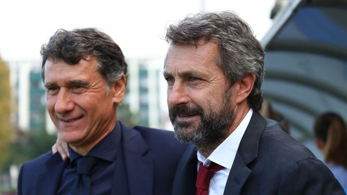 SESTO SAN GIOVANNI, ITALY - OCTOBER 13: AC Milan coach Maurizio Ganz (R) embraces FC Internazionale coach Attilio Sorbi before the Women Serie A match between FC Internazionale v AC Milan on October 13, 2019 in Sesto San Giovanni, Italy. (Photo by Marco Luzzani - Inter/Inter via Getty Images) SESTO SAN GIOVANNI, ITALY - OCTOBER 13: AC Milan coach Maurizio Ganz (R) embraces FC Internazionale coach Attilio Sorbi before the Women Serie A match between FC Internazionale v AC Milan on October 13, 2019 in Sesto San Giovanni, Italy. (Photo by Marco Luzzani - Inter/Inter via Getty Images)