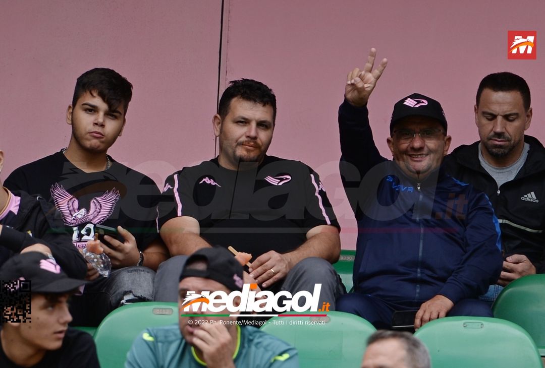 FOTOTIFO Palermo-Pisa 3-3, i tifosi allo Stadio “Renzo Barbera” (Gallery) - immagine 43