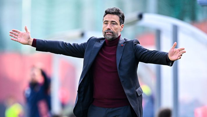 GENOA, ITALY - FEBRUARY 5: Federico Giunti head coach of Milan reacts with disappointment during the Primavera 1 match between Genoa CFC and AC Milan at Stadio Begato 9 on February 5, 2022 in Genoa, Italy. (Photo by AC Milan)