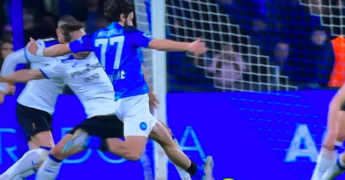 VIDEO Napoli-Atalanta 1-0, Slalom Speciale Di Kvara E Botta Pazzesca ...