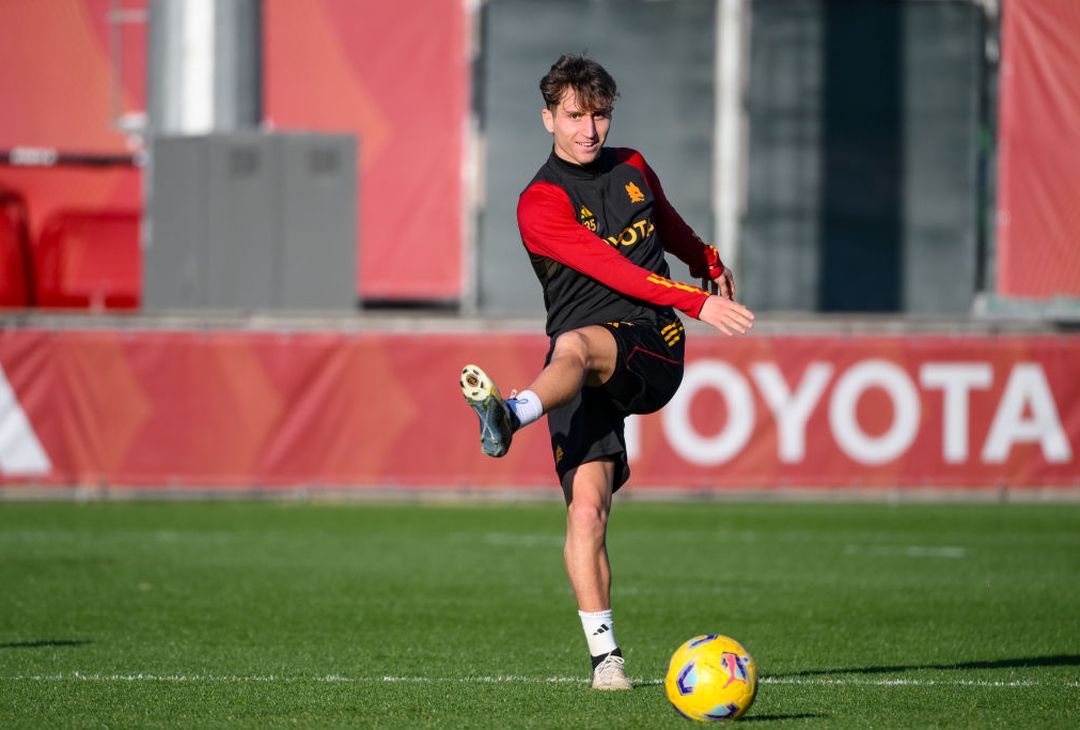 Trigoria, vigilia di Frosinone-Roma: la ‘festa’ dei compagni a Celik – FOTO GALLERY - immagine 29