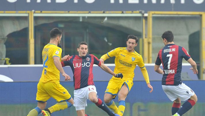 BOLOGNA, ITALY - JANUARY 27: Federico Mattiello of Bologna FC in action during the Serie A match between Bologna FC and Frosinone Calcio at Stadio Renato Dall'Ara on January 27, 2019 in Bologna, Italy.  (Photo by Mario Carlini / Iguana Press/Getty Images) 