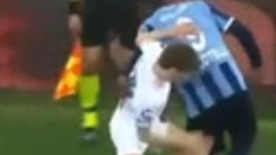 Balotelli è super: la magia di tacco lascia il rivale di sasso (VIDEO)
