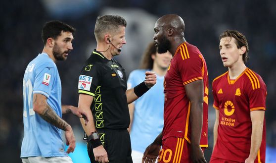 Delusione Roma: sconfitta 1-0 con la Lazio e saluta la Coppa Italia. Ansia Dybala- immagine 2