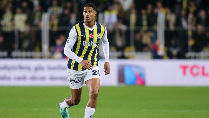 Jayden Oosterwolde Fenerbahce - Calciomercato Milan