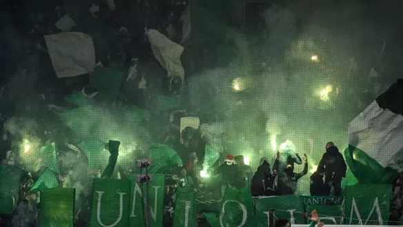 Saint Etienne sconfitto, il gesto di protesta dei tifosi colpisce durissimo