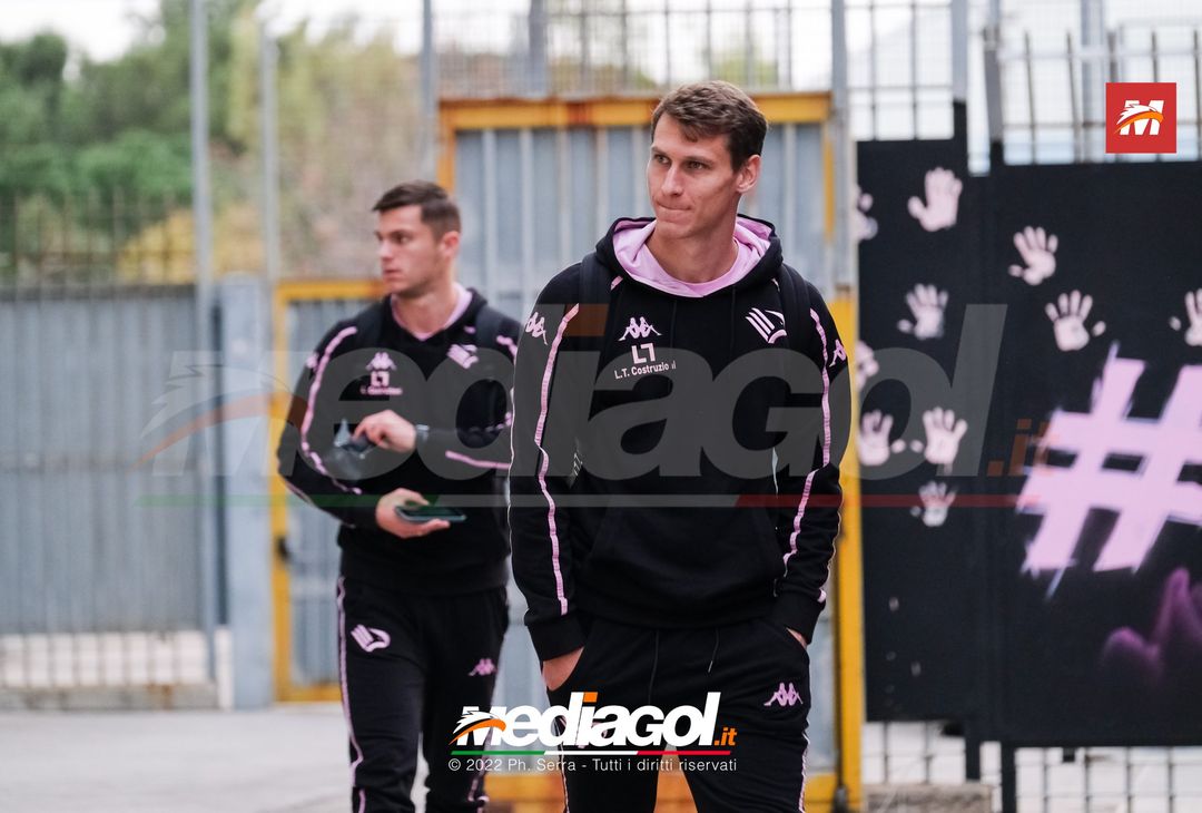 FOTO Spal-Palermo, i rosanero in partenza dallo stadio “Renzo Barbera” (Gallery) - immagine 6