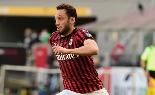 Hakan Calhanoglu, centrocampista del Milan (credits: GETTY Images) Hakan Calhanoglu, centrocampista del Milan (credits: GETTY Images)