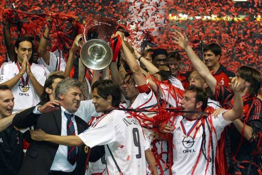  Il Milan alza la Champions 2002/2003 
