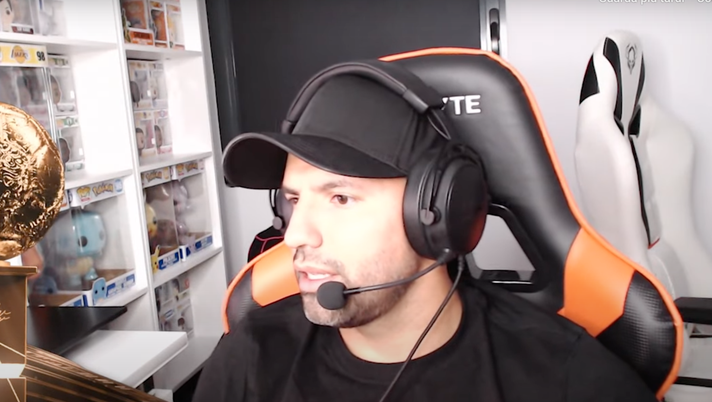 Aguero contro Ibrahimovic: “Il meno indicato a parlare. A Barcellona hai litigato…”  Aguero contro Ibrahimovic: “Il meno indicato a parlare. A Barcellona hai litigato…” - immagine 1